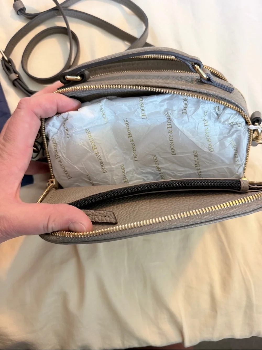 Dooney & Bourke pebbled leather